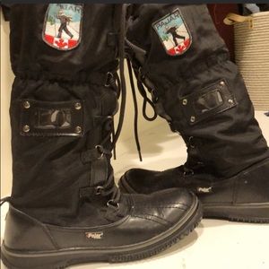 Pajar Canada Waterproof Tall Black Lace Up Grip Boots Size 8-8.5 Euro size 39